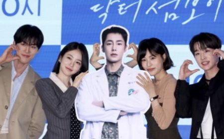 Shin Ye Eun and Lee Jae Wook's 'Doctor Som Boy' held production presentation
