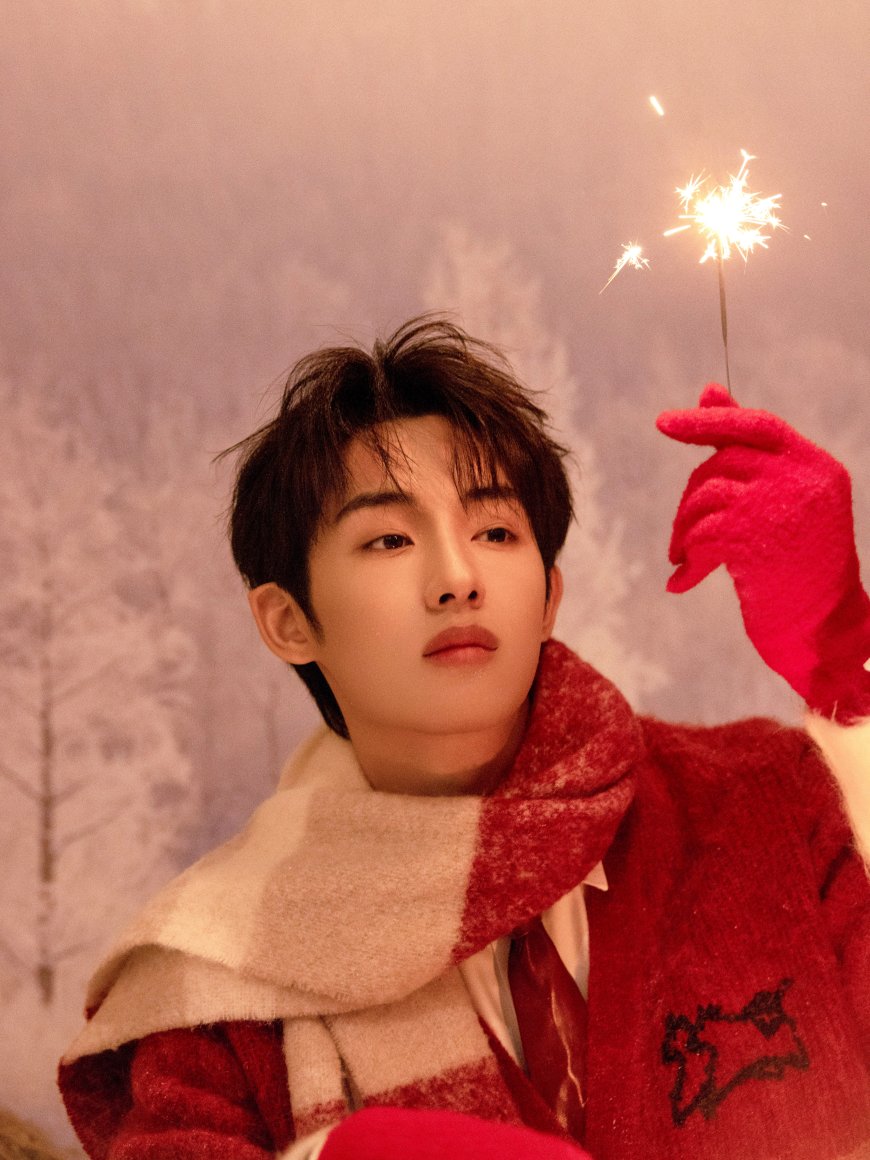 Winwin Finally Reunites With WayV Members - Photo 1