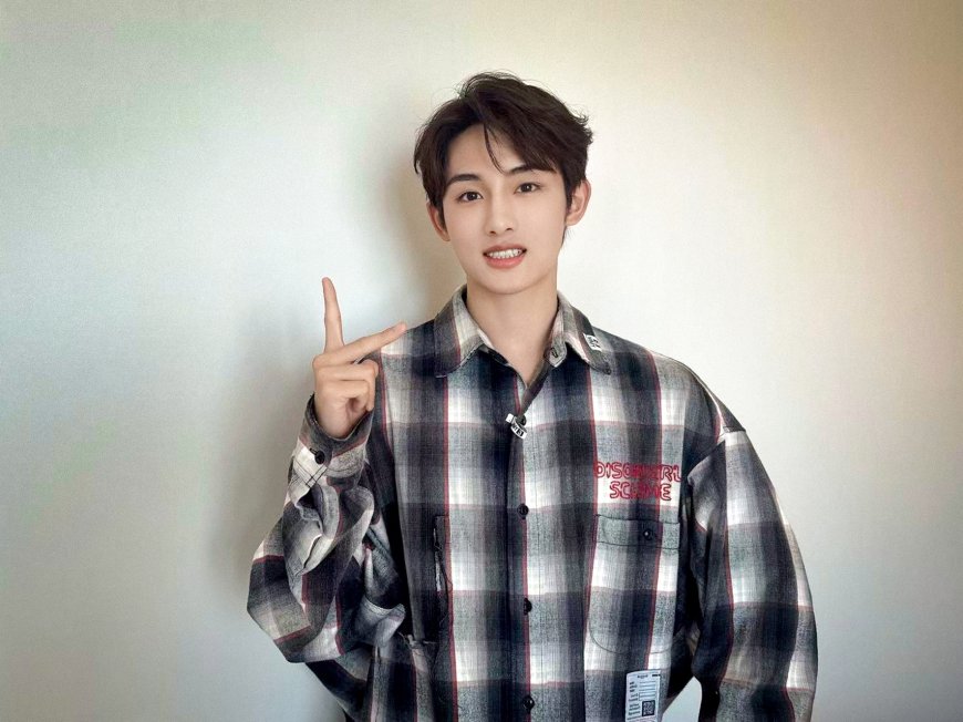 Winwin Finally Reunites With WayV Members - Photo 3