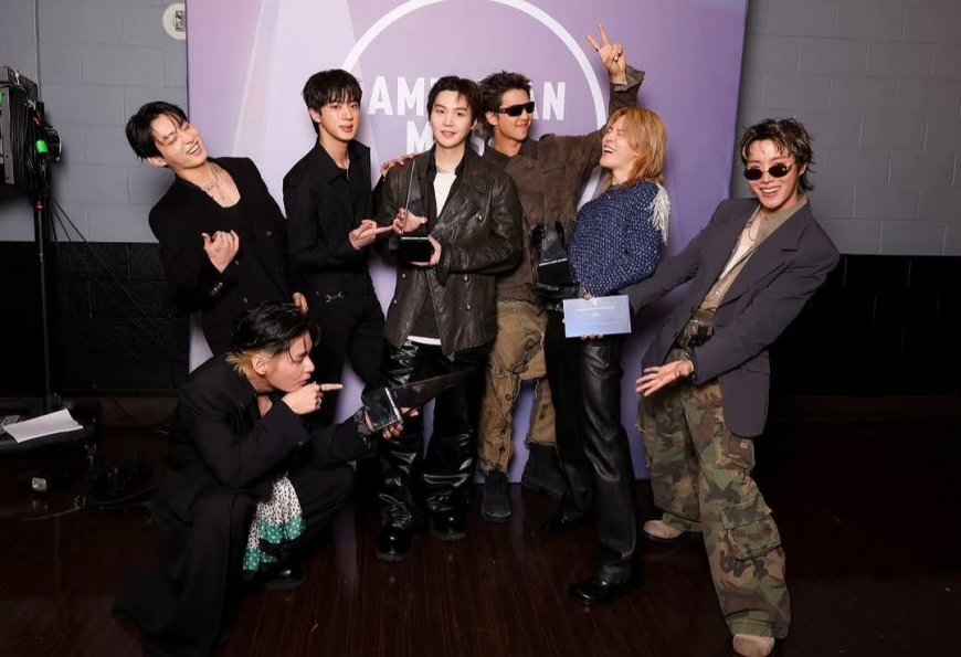[theqoo] BTS ARRIVING AT AMAS ft. ARTIST OF THE YEAR + SONG OF THE SUMMER - Photo 5