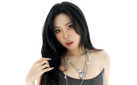 Lee Young Ji Minta Maaf Usai Kontroversi Warna Rambut Merah Jelang Pemilu Korea Selatan