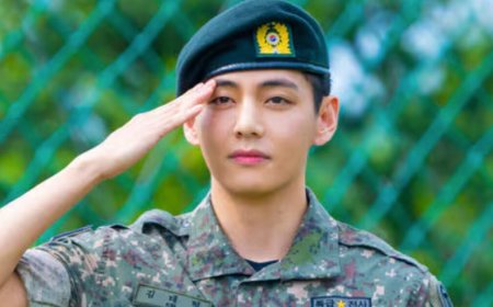 V BTS "Clocks" Fans yang Kritik Rekan Militernya, Netizen: "Taehyung di Hidupmu? Flex Banget!"
