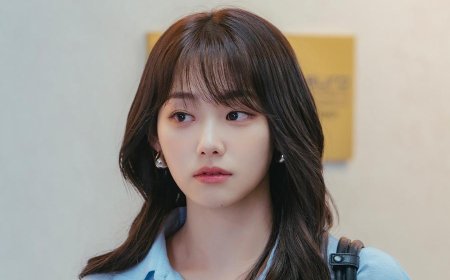 Kang Mina Buktikan Kemampuan Akting Lewat Karakter Office Worker di Drama "See You at Work Tomorrow!"