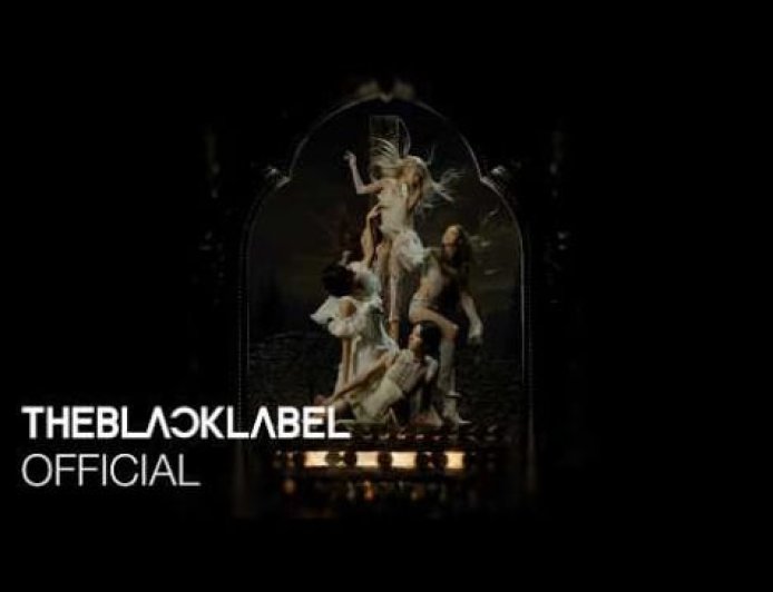 MEOVV Bikin Gempar dengan *BITE NOW*: Comeback yang Bikin Arena Berguncang, Apa Saja Rahasianya?