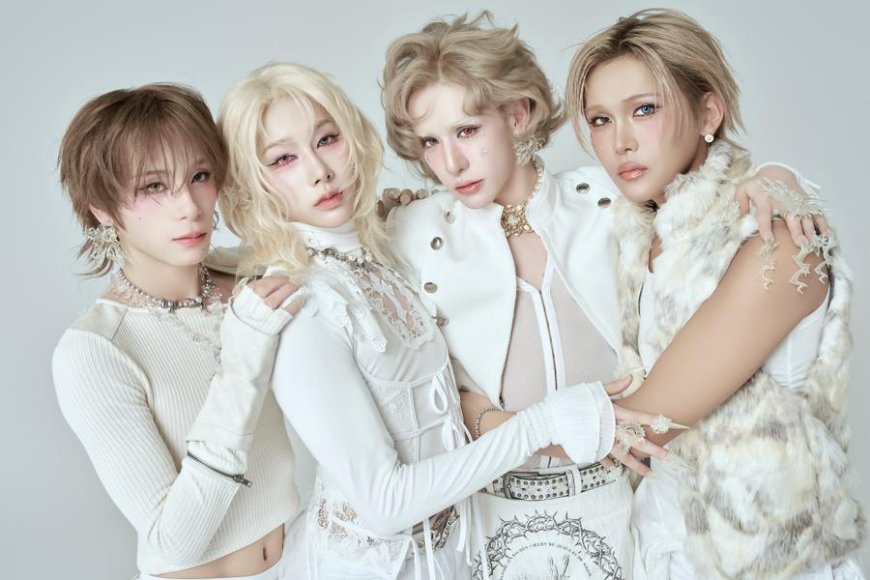 XLOV Pecahkan Rekor Penjualan Pekan Pertama dengan "I,God", Naik Hampir 3x Lipat dari Album Sebelumnya
